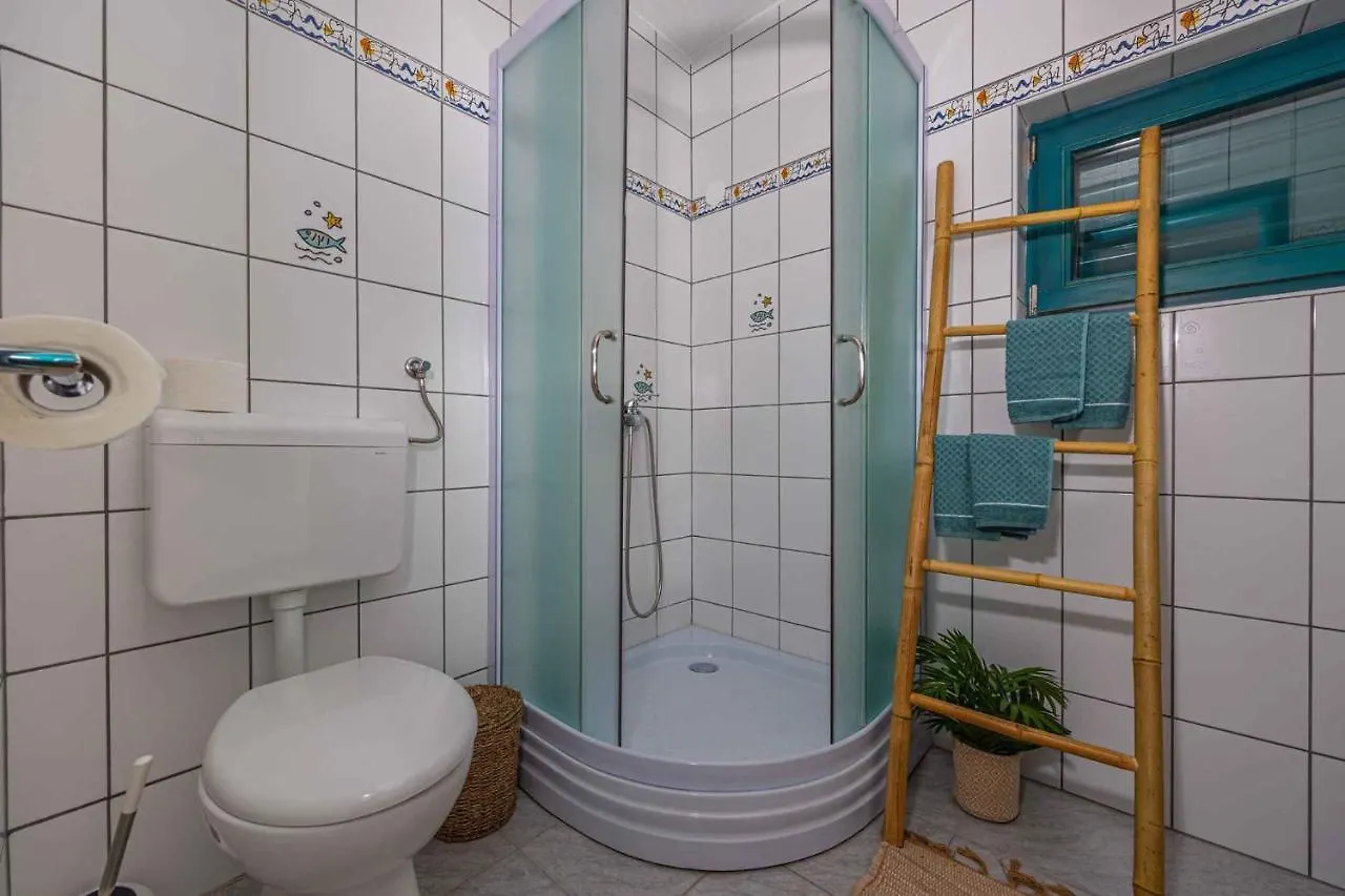 Holiday Home In Jadranovo 43076