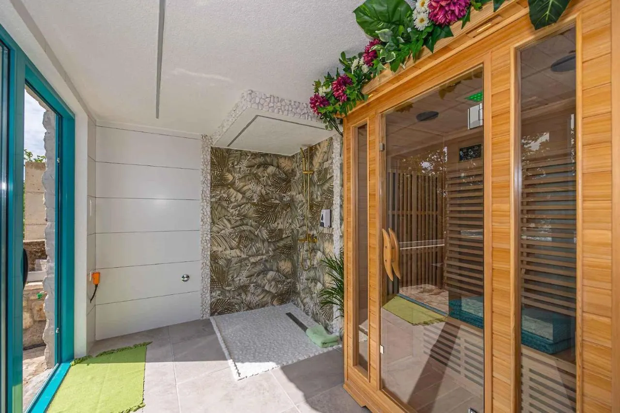 Holiday Home In Jadranovo 43076