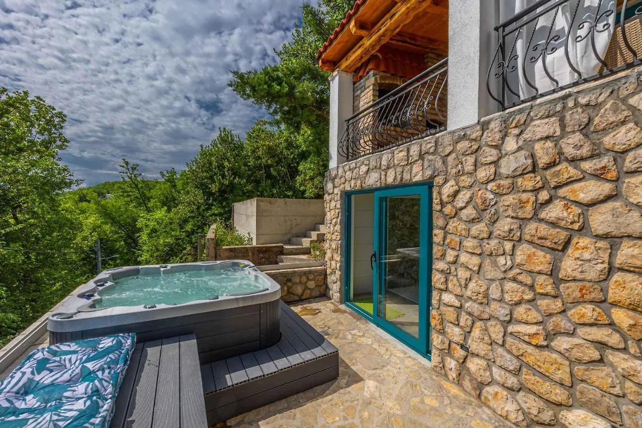 Holiday Home In Jadranovo 43076