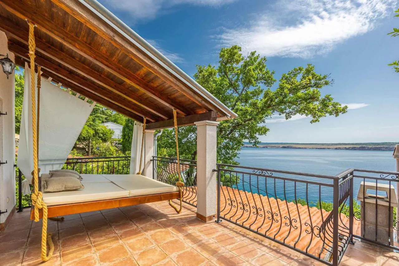 Holiday Home In Jadranovo 43076
